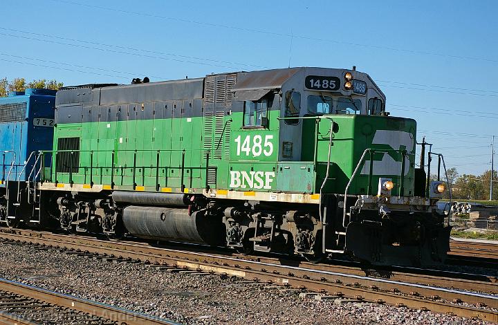 BNSF 1485 - GP15-1.jpg